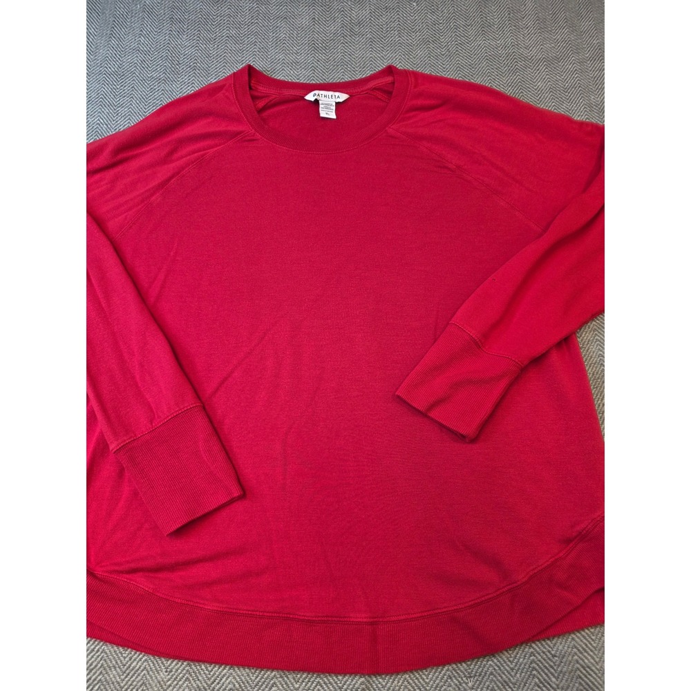 Athleta Sweatshirt Women's XL Red Relaxed Fit Long Sleeve Crew Neck Pullover